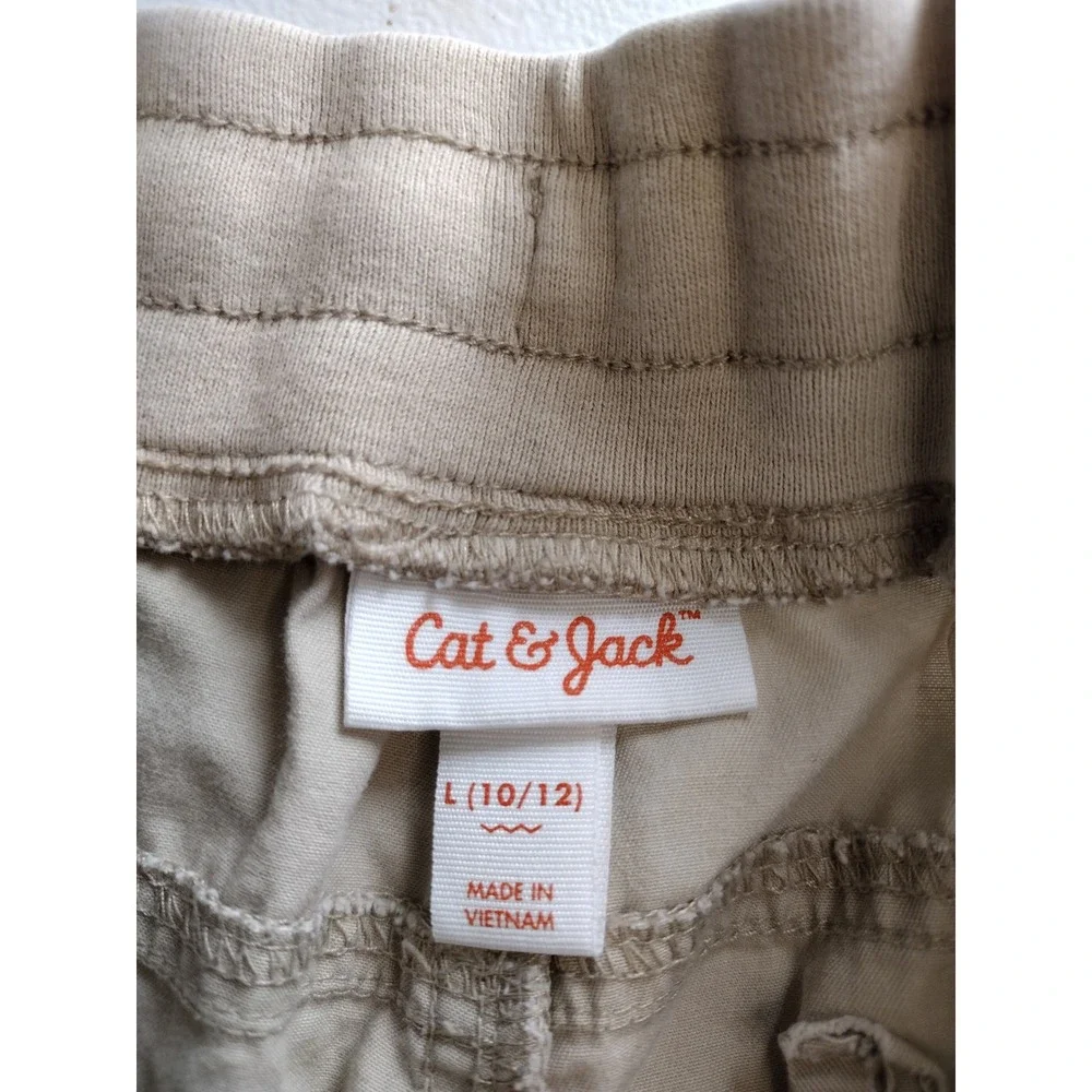 Cat & Jack kids Khaki Chino Shorts Tan Elastic Waist‎ Drawstring Size L 10/12